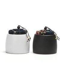 Xinyiyuan Zen style black pottery tea pot Coarse pottery Chai burning sealed pot Small ceramic waking tea Puer packaging