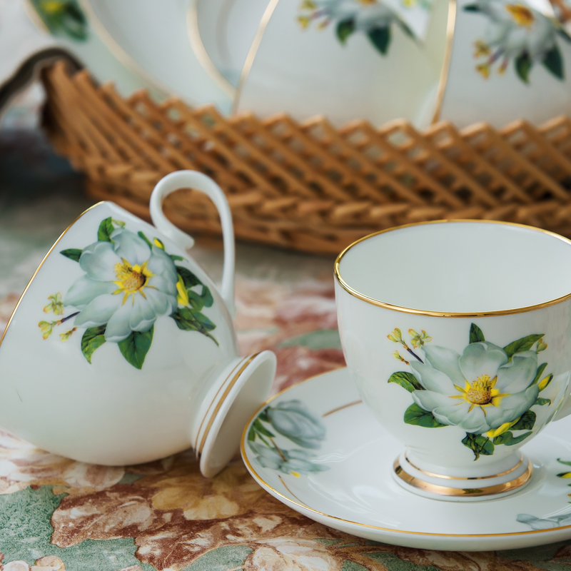 Packages mailed jingdezhen ceramic tea sets European - style coffee ipads porcelain cup dish pot 15 British wedding gift