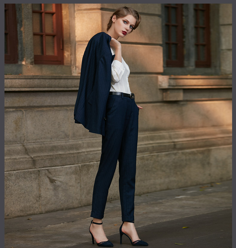 Tailleur femme - Ref 3241642 Image 19