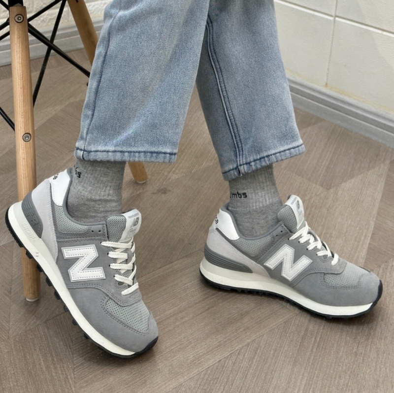 New Balance Nb 574 Retro Patchwork Casual Running Shoes, Same Style for Men and Women, Gray U574Tg2