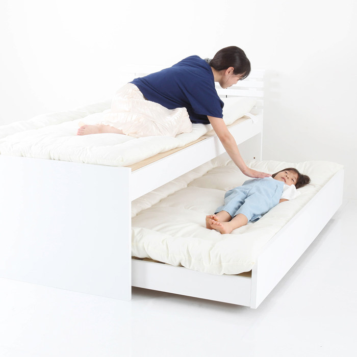 Child-mother bed children's bed with pure solid wood drawer push-pull high and low double-bed single double bed tractor bed exported to Japan