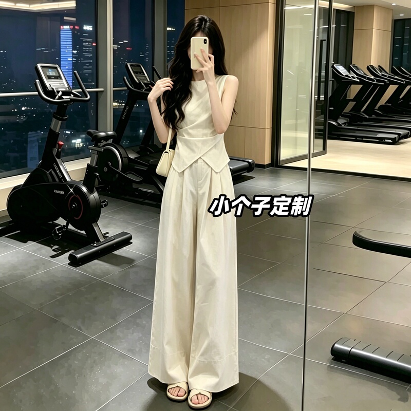 Suitable for Petite Women, a Complete Set of 2026 New Style, Very Attractive Wide-Leg Pants Two-Piece Suit for Women in Summer Suitable for Petite Women, a Complete Set of 2026 New Style, Very Attractive Wide-Leg Pants Two-Piece Suit for Women in Summer