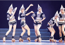 Taoli Cup Dance Hani Ailao Echo National Dance Womens Costumes Stage Performance Costumes Professionally Customized