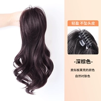 Милый коричневый хвостик