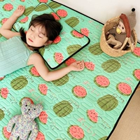 Спящий ребенок [латексные коврики YB]