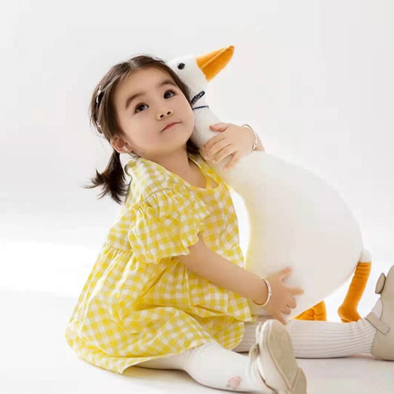 New Ornament Home Props Decoration Baby Swing Pieces Children Shooting Photo Gallery Great White Goose Cloth Art Creative Holding Pillow Doll