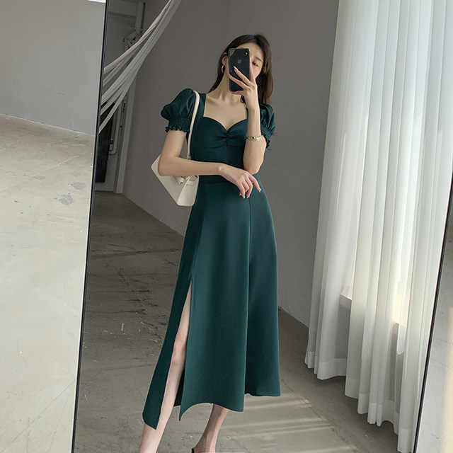 FTGUOGE green dress female 2023 summer new style puff sleeve square collar French retro Hepburn style slit skirt