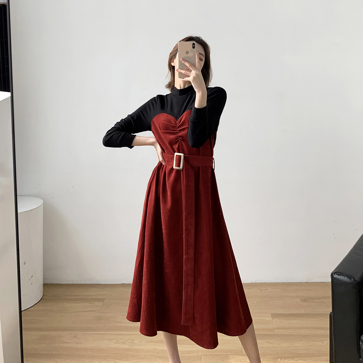 Red Splicing Foreign Dress Women's Dress 2022 Fall New Casings Lace LEAN AND COLOR FAKE TWO Medium Long Skirts