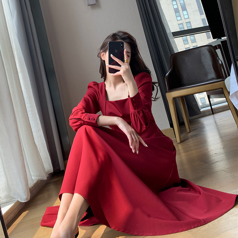 FT GUOGE Red Dress Women's 2022 Fall New Square Neck French Retro Hepburn Style Long Sleeve Engagement Dress