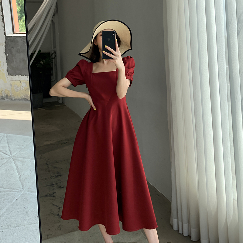 FT GUOGE red dress women 2021 summer new square collar French retro temperament bubble sleeve engagement dress