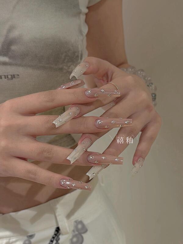Miusi Nail/ Palva - New Elegant Ladylike Style Aurora Pink Sparkling Rhinestone High-End Hot Girl Nail Art