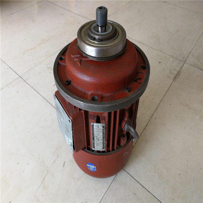 Tapered rotor braking three - phase asynchronous motor ZD122 - 4 1 5KW Nanjing General Plant Hulu Main Lift motor