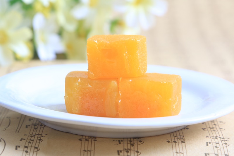 Hainan specialty coconut sea coconut cake coconut juice cake 200g mango cake pineapple cake soft candy fruit flavor pastry