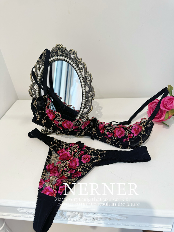 Ner Nighttime Luxury* Half-Cup Sexy Bra with Push-Up and Support, Rose Embroidery Lace Pure Desire Lingerie
