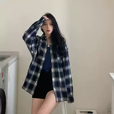 KTDA 19F W Tide brand new black and white plaid bf style couple long sleeve men and women loose plaid shirt