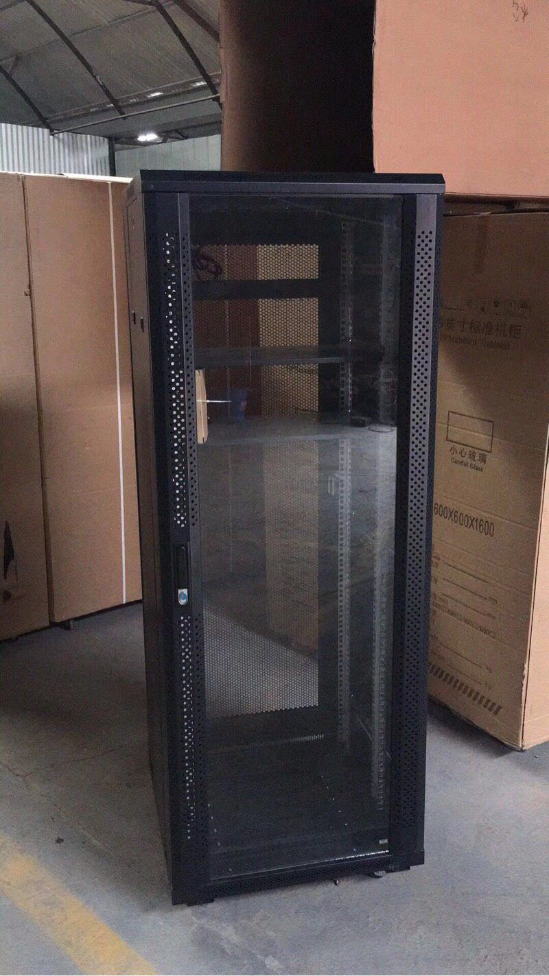 Xi'an manufacturer Internet 32U enclosure luxury 1 6 m 600X600 sound cabinet switch cabinet 