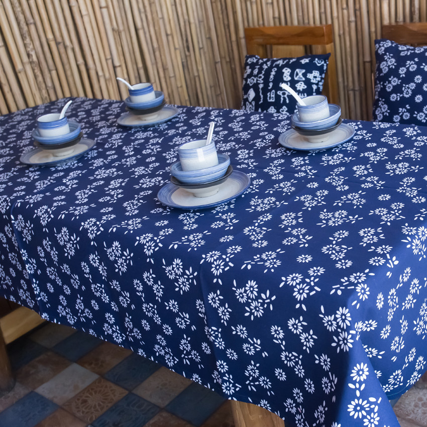 Cotton Numb Town Blue Little Crushed Flower Table Cloth Table Cloth Table Cloth Casual Farm Tea House Dining Hall Round Table Cloth Ethnic Fields Garden Wind Batik