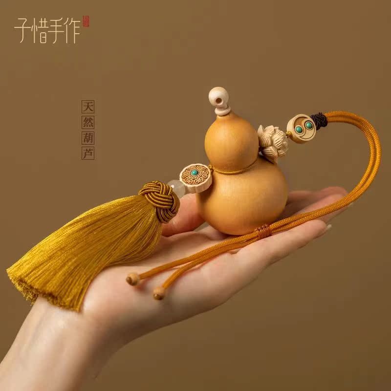Natural gourd pendant door to door door door to living room bedroom porch golden tassel lotus money source pendant