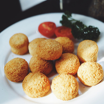 Festive Feast New Pint Soft Hearts Coconut Balls Full Of Coconut Aroma