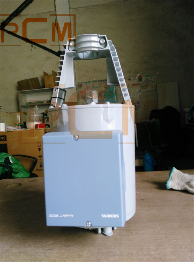 SWEDEN SIEMENS SKC32 61 electrohydraulic actuator thermostat valve driver