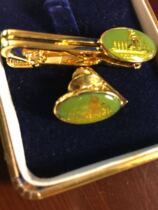 Mens tie pins and brooches inlaid with artificial jewel pendant gold plated Baosteel gift New Trend