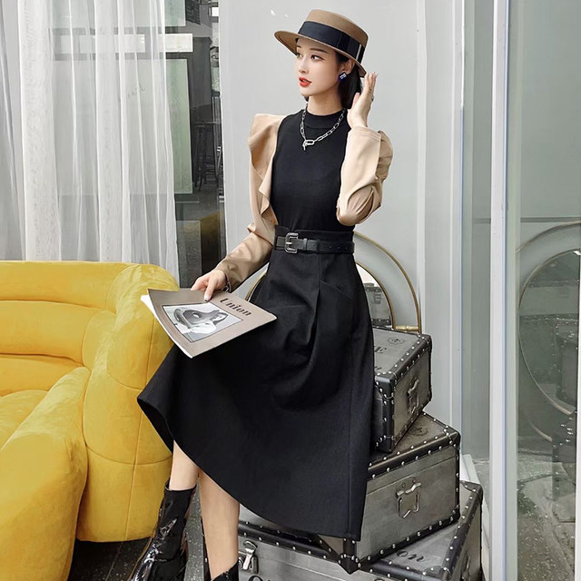 Goddess fan dress autumn and winter 2022 new age-reducing temperament design sense ruffles stitching waist and thin skirt