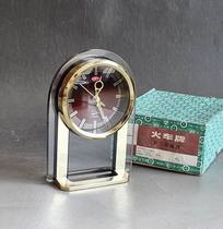 Classic old domestic product 8090s old Shanghai Clock Factory Diamond brand locomotive mechanical alarm clock clockwork alarm clock