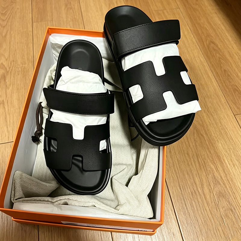 High-End Foreign Trade Style Two-Strap H Original Color-Blocked Suede Equestrian Luxury Style Outdoor Open-Toe Sandals with Velcro Fasteners High-End Foreign Trade Style Two-Strap H Original Color-Blocked Suede Equestrian Luxury Style Outdoor Open-Toe Sandals with Velcro Fasteners