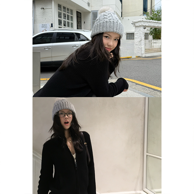 Tuuuh Picture Book【Autumn Trail】Cotton Black Stand Collar Knitted Cardigan Autumn and Winter Waffle Short Jacket Tuuuh Picture Book【Autumn Trail】Cotton Black Stand Collar Knitted Cardigan Autumn and Winter Waffle Short Jacket