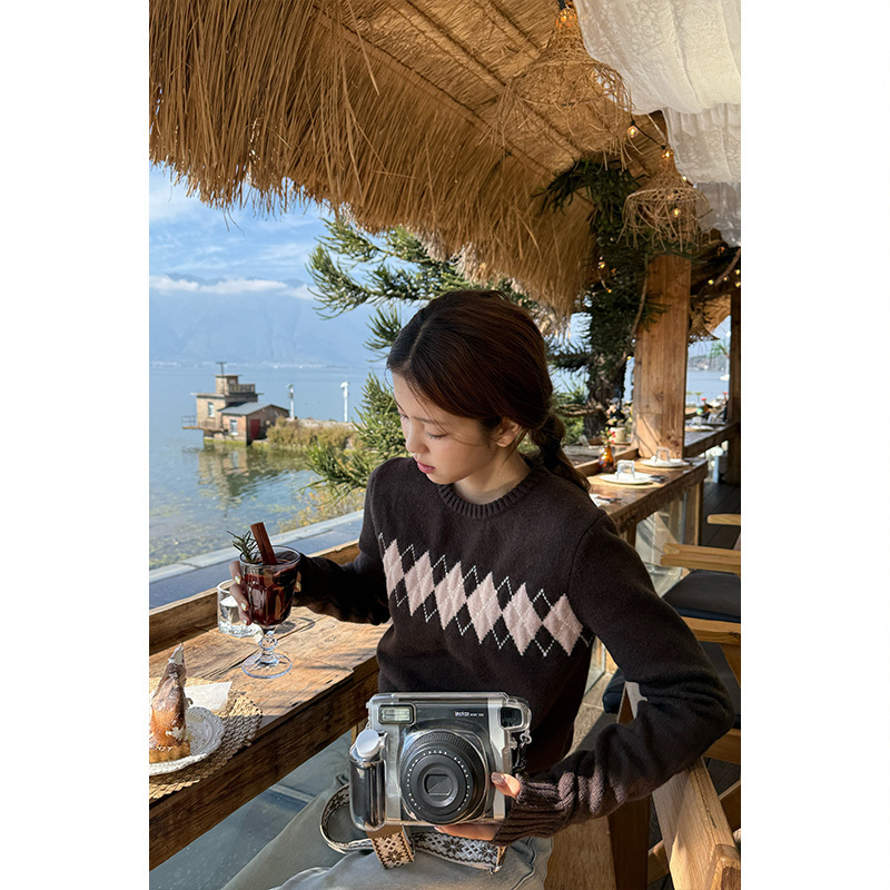 Tuuuh Picture Book Diamond Pattern Round Neck Sweater for Women Autumn and Winter New Retro Versatile Knitted Top Tuuuh Picture Book Diamond Pattern Round Neck Sweater for Women Autumn and Winter New Retro Versatile Knitted Top