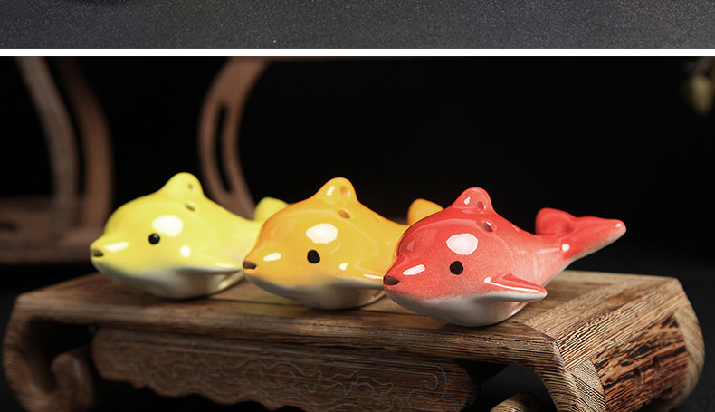 Mô hình phim hoạt hình cá heo Ocarina dành cho trẻ em Nhạc cụ Ocarina học sinh mới bắt đầu tự học sáo đào để gửi tài liệu giảng dạy sáu lỗ - Nhạc cụ dân tộc đàn nhị hồ