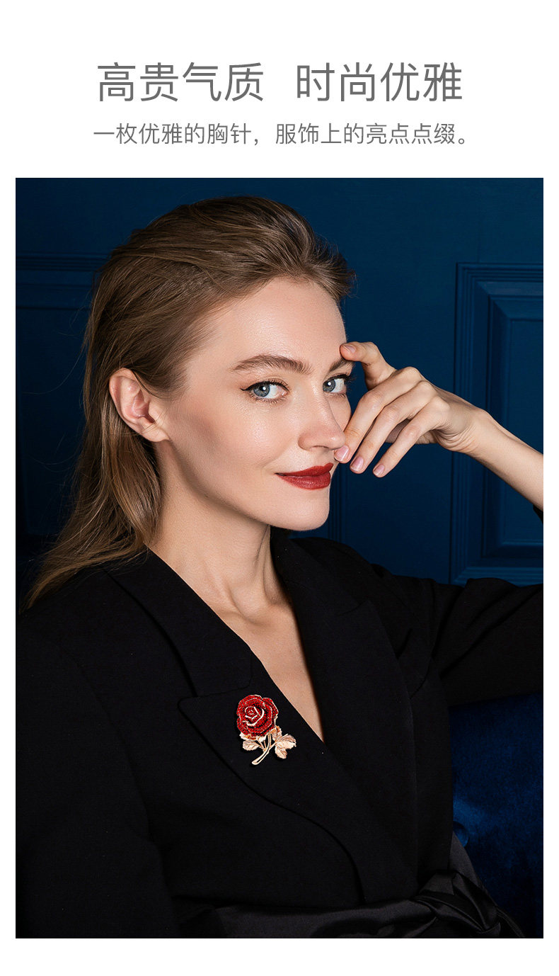 LD627 Red Rose Brooch Details_02.jpg