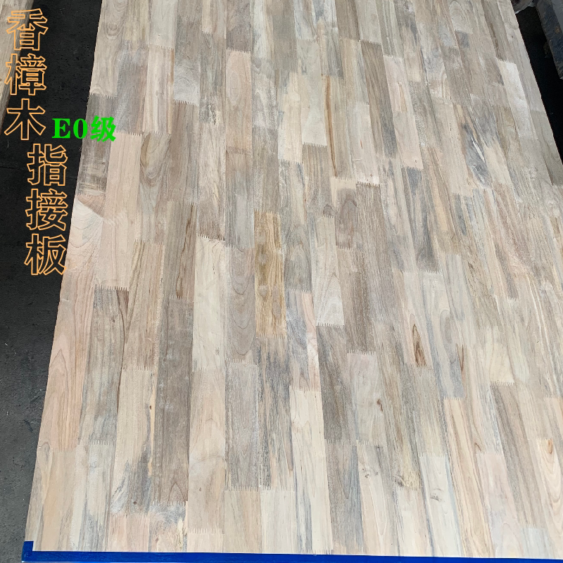 Camphor wood finger joint board E0 environmental protection insect repellent mildew proof furniture board whole house decoration wardrobe board