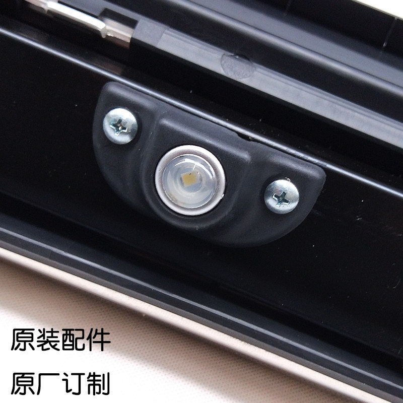 15 Highlander pedal light assembly 20 pedal laser light 18 side pedal light buried light Rui Bo original 1719