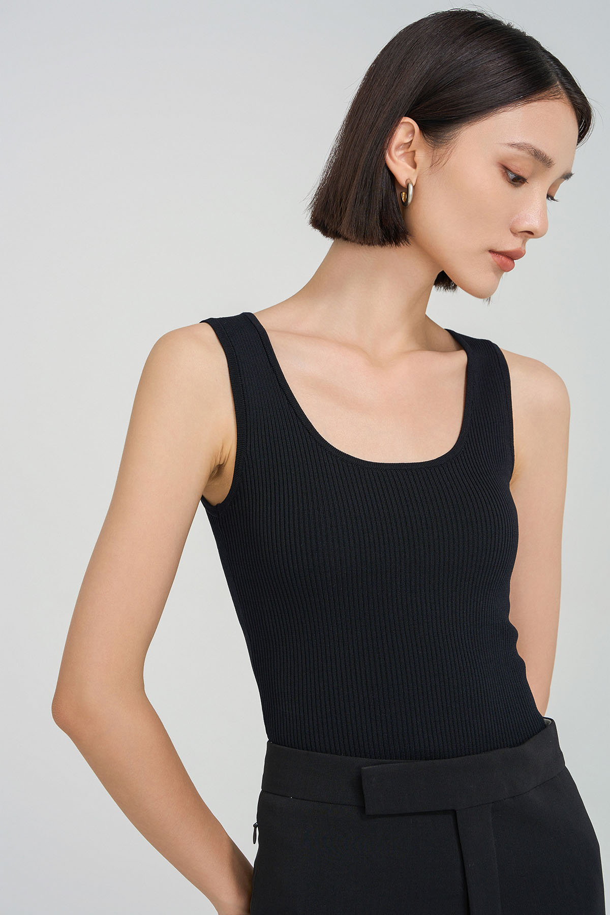 Ribbed Camisole Tank Top  Women’s Silk Premium Mulberry Silk Ruched Rib Camis Jersey Breathable Skin Care Wardrobe Essentials Scoopneck Tops for Woman in black