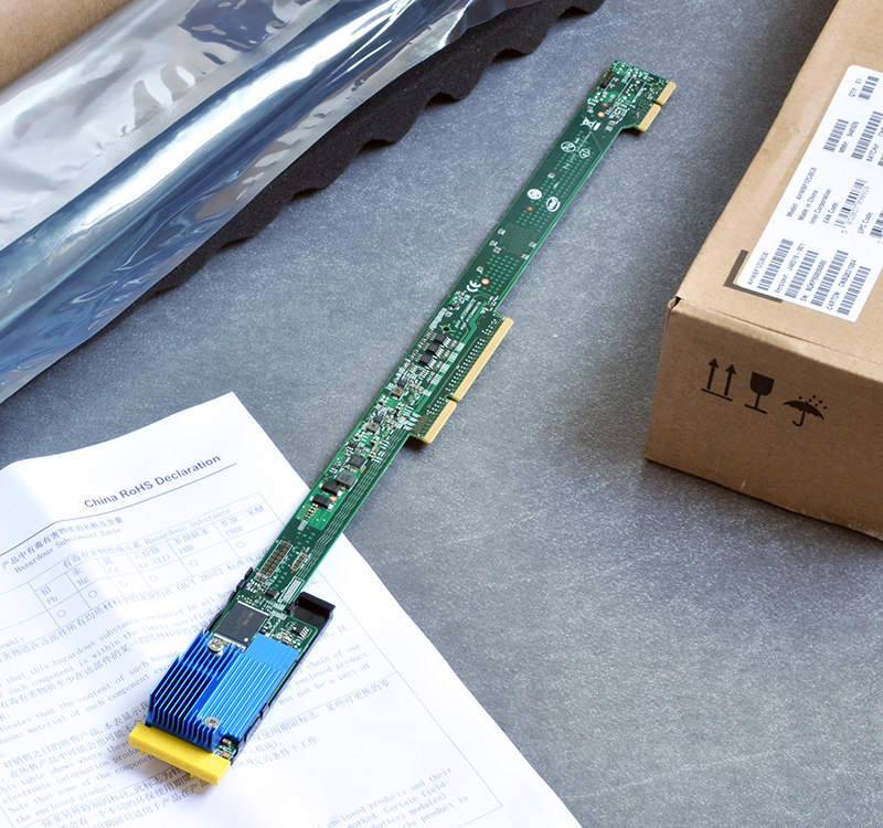 Intel 2U4 Node 3647 Node Bridge Board AHWBP12GBGB SAS3008