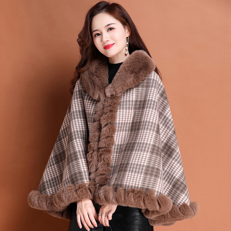 Cape Shawl Coat for Women, Autumn and Winter 2025 New Style, Paired with Cheongsam, Thickened Cloak for Middle-Aged Mothers, Plaid Outerwear