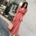 Chic gió retro 2018 mùa thu mới V-cổ tay áo cánh sen đan váy Slim đáy váy dài tay nữ đầm maxi cổ yếm Váy dài