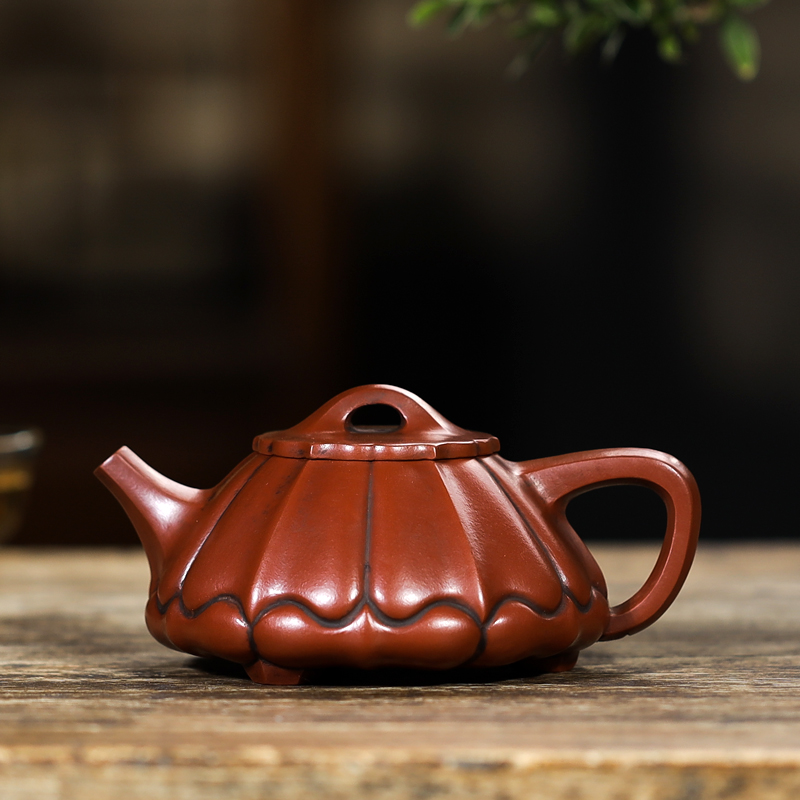 Early purple sand factory old pot Taiwan return teapot famous all handmade Gu Jingzhou old vermilion rib pattern stone scoop