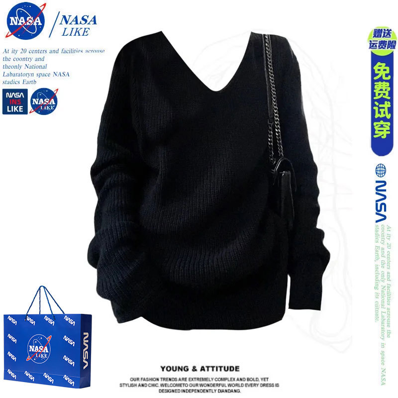 Slightly Chubby Black Loose V-Neck Sweater for Women, Autumn and Winter 2025 New Style, Soft and Lazy Style, High-End Knitted Top