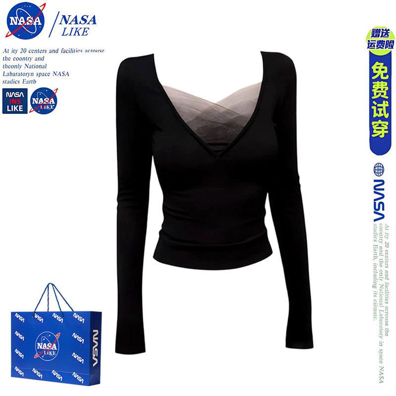 Plus-Size French-Style Black V-Neck Lace Patchwork Long-Sleeve T-Shirt for Women, Autumn and Winter Slim-Fit, Slimming, Sexy Base Shirt