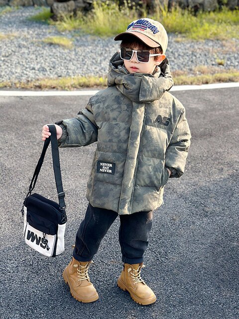 Boys' Camouflage down Jacket, Stylish Winter Wear, 2026 New Model, Children's White Duck Down, Thickened Mid-Length Coat, Trendy