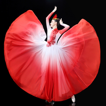 Opening dance big swing dress to serve a ten thousand-year-light Chinese dance suit kissing me and my fatherland show