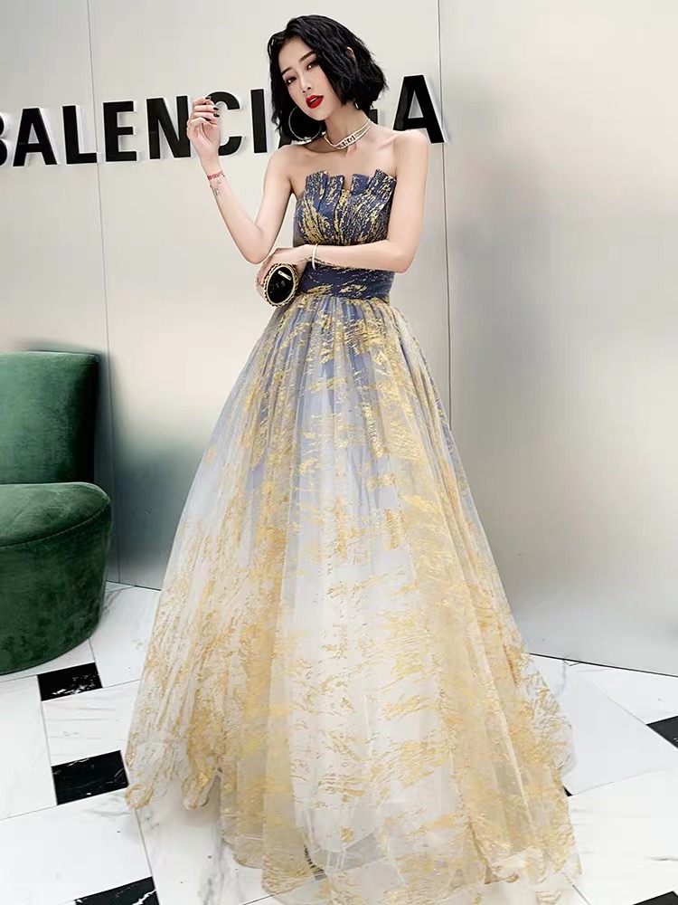 Evening dress, long elegant bra top, 2021 collection, Birthday gift, bright catchy style Evening dress, long elegant bra top, 2021 collection, Birthday gift, bright catchy style
