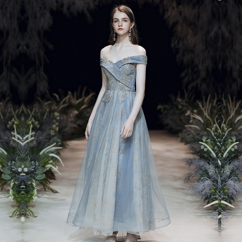 Evening dress, elegant long elite skirt, 2019, open shoulders Evening dress, elegant long elite skirt, 2019, open shoulders