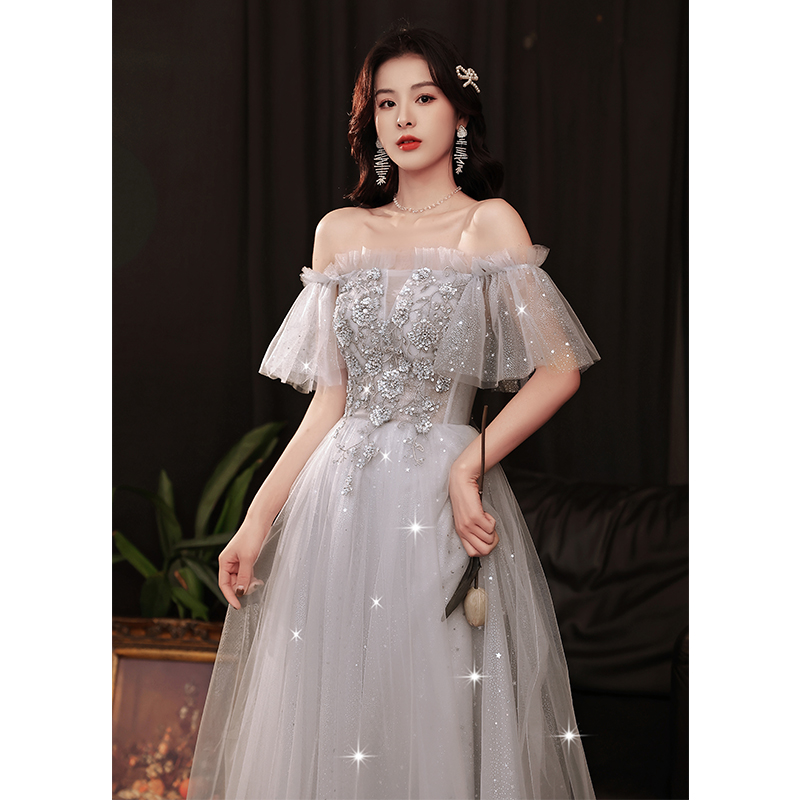Evening dress for elementary school students, 2021 collection Evening dress for elementary school students, 2021 collection