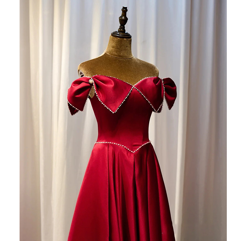 Evening dress, skirt, elite advanced design bridesmaid dress, 2021 collection, trend of season Evening dress, skirt, elite advanced design bridesmaid dress, 2021 collection, trend of season