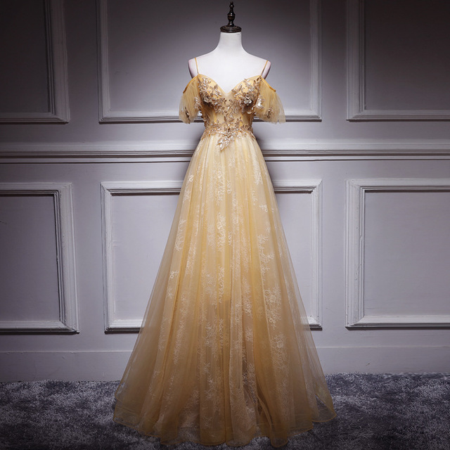 Long elegant evening dress for elementary school students, city style, open shoulders Long elegant evening dress for elementary school students, city style, open shoulders