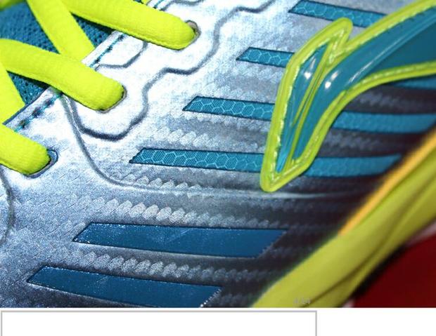 Quầy hàng chính hãng giày cầu lông Li Ning LINING giày thể thao AYZK003 / 004 giày nam và nữ - Giày cầu lông giay the thao nam