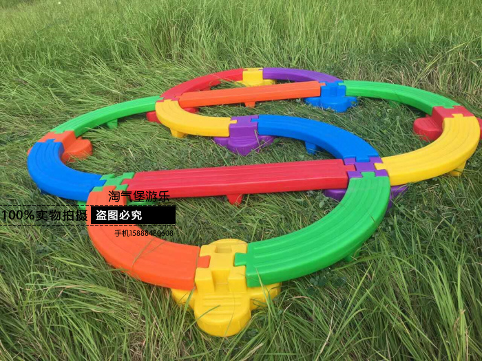 Children's new multi-functional wooden bridge kindergarten feeling integration teaching aids plastic balance bridge early education expansion changeable walking pier